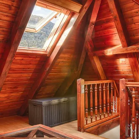 Saplan Real Estate Montlude *
