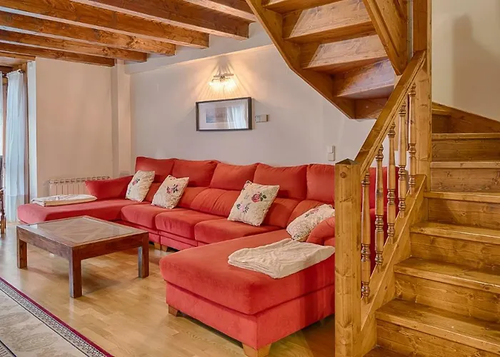 Saplan Real Estate Montlude