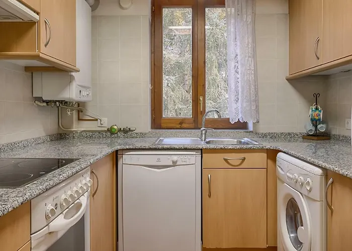 Saplan Real Estate Montlude